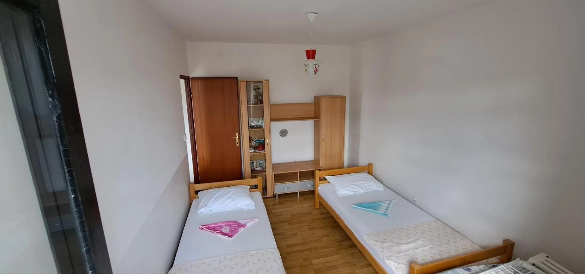 Apartment Anja Паг